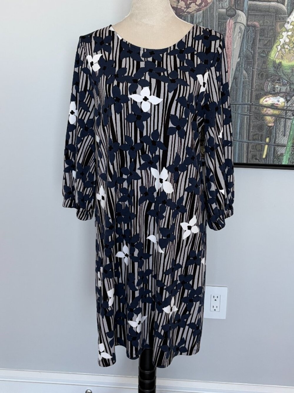 Ann Taylor Factor Gray/Blue Floral Knit Dress 10